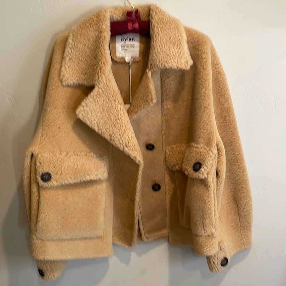 Dylan NWT Durango Mountain Jacket size Large